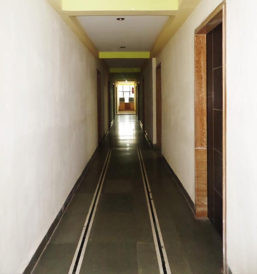 Ashtavinayak Residency Hotel Poona Buitenkant foto